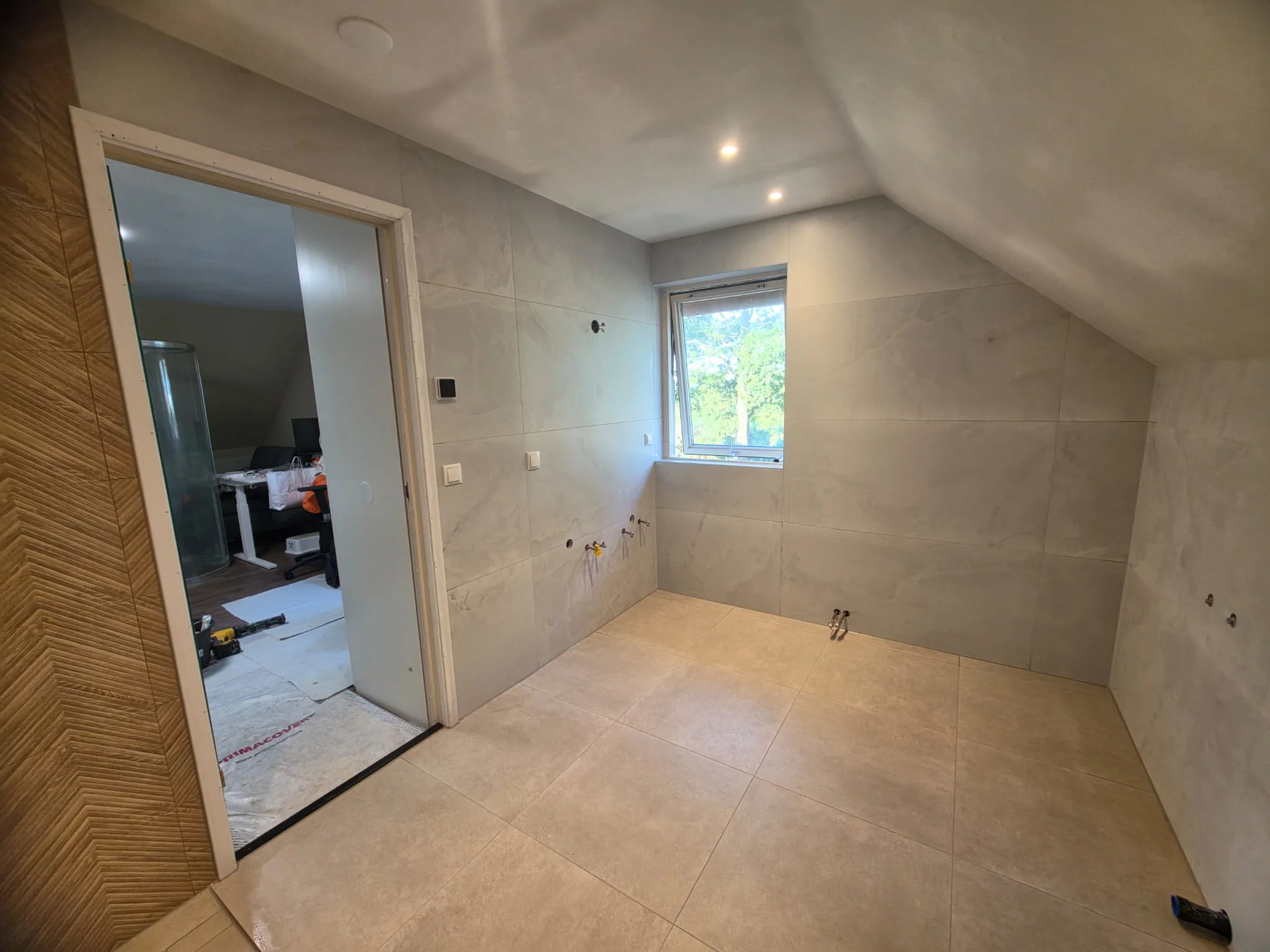 Badkamerrenovatie stappenplan: van sloop tot oplevering